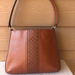 Brighton shoulderbag with embossed middle design
